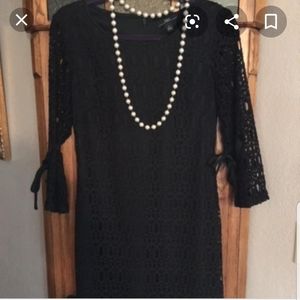 R&K SIZE 14 WOMANS BLACK DRESS